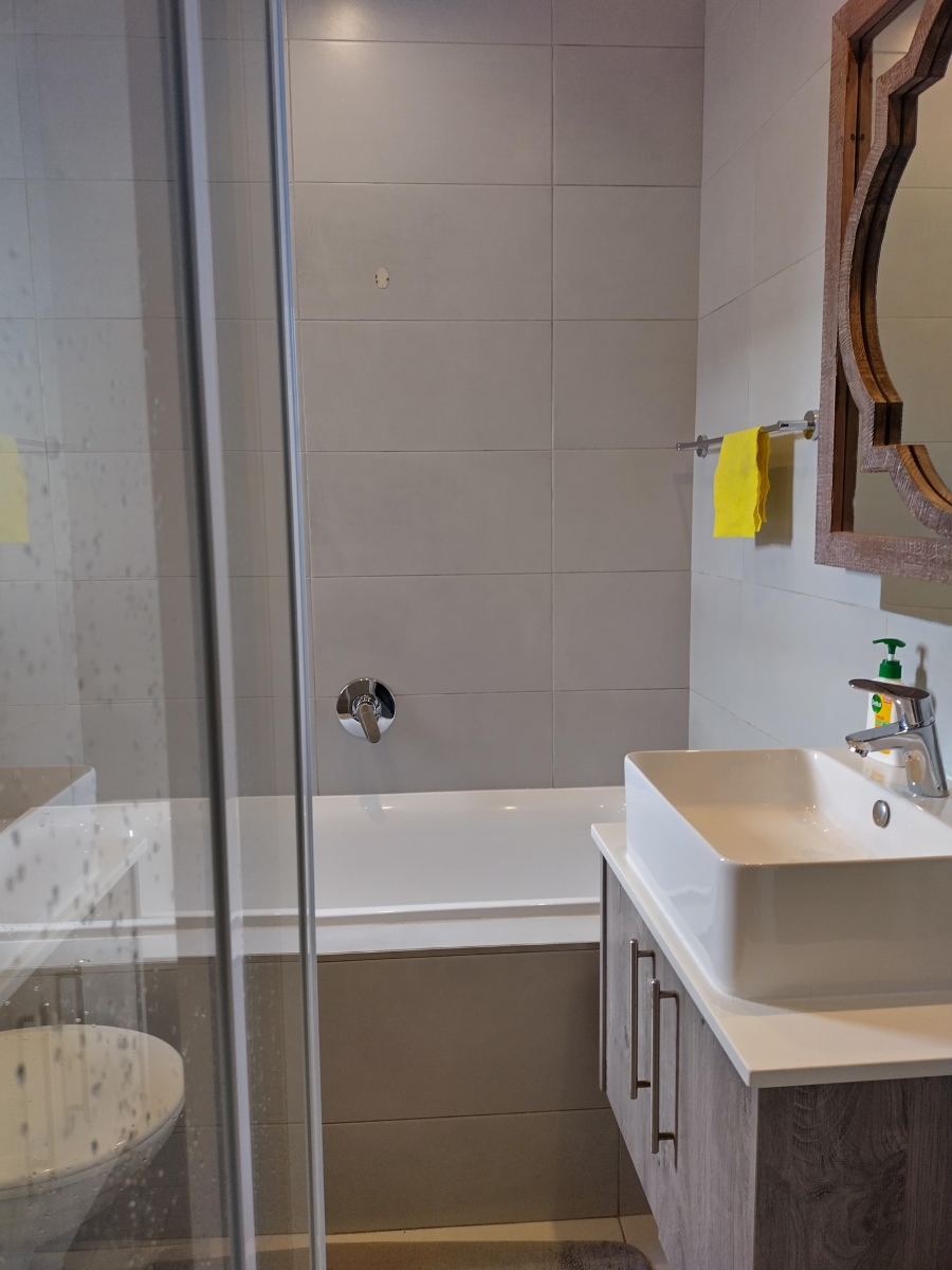 3 Bedroom Property for Sale in Parklands North Western Cape